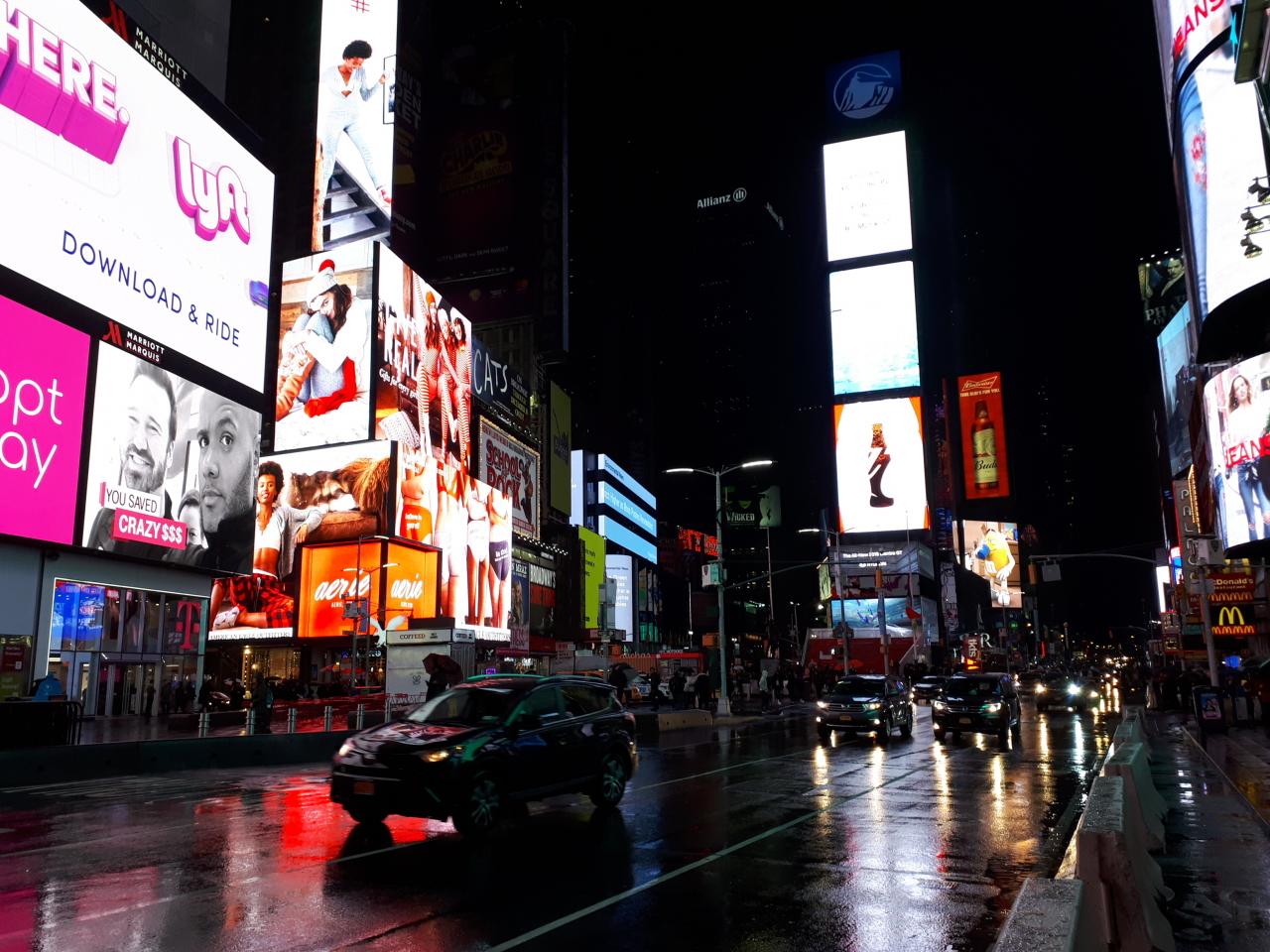 TIMES SQUARE